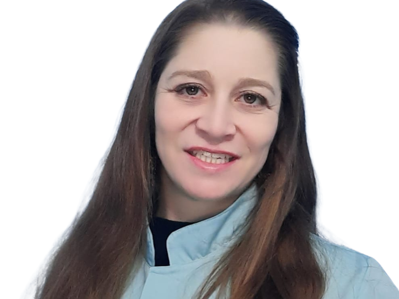 Cíntia Moraes - Dermatologia Veterinária